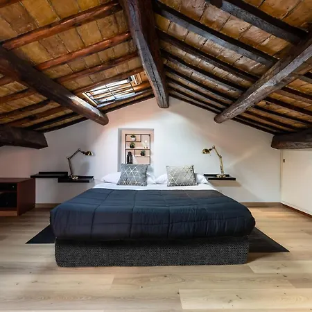 アパート Rooftop Campo Dei Fiori ローマ